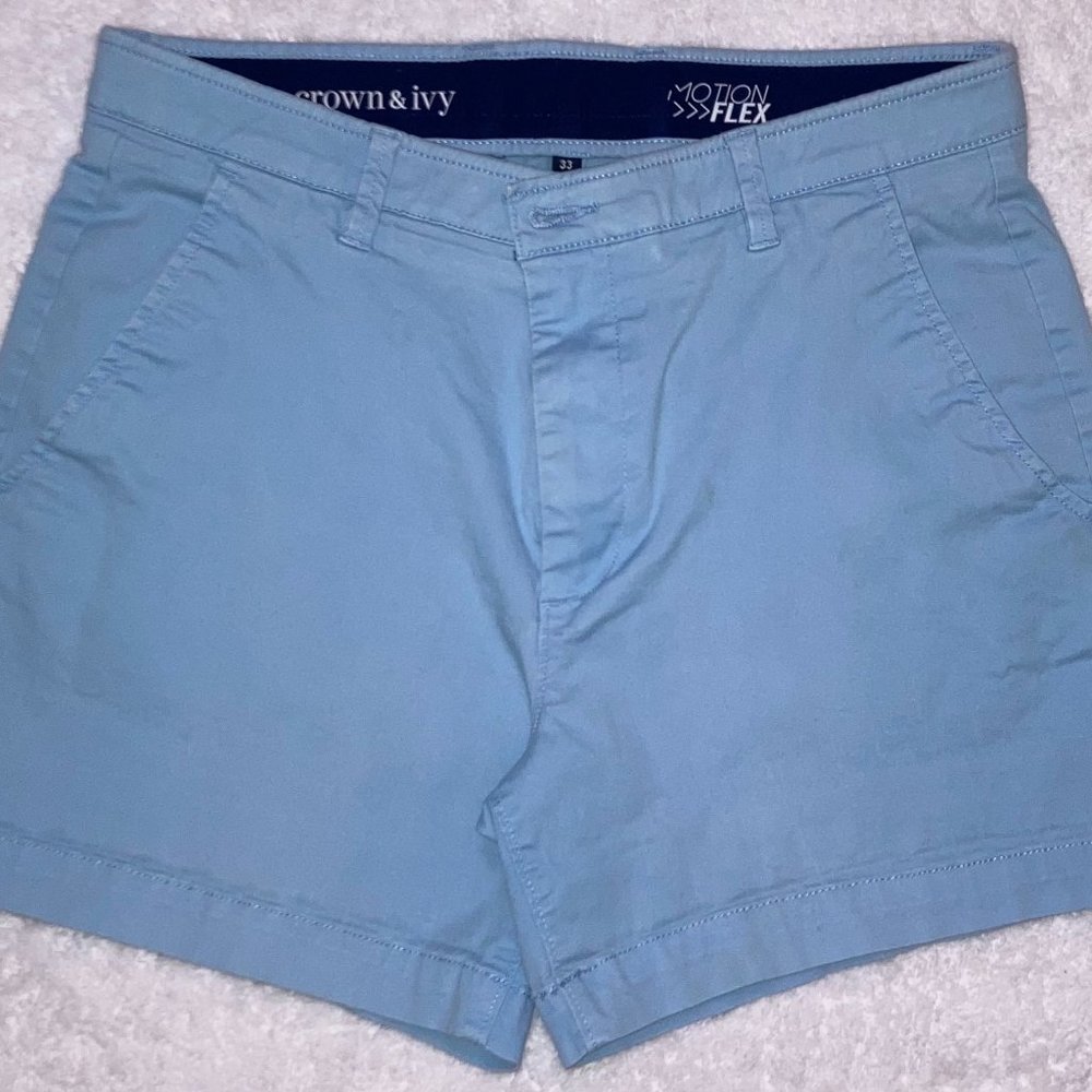 Crown & Ivy 5 inch chino short with motion flex baby blue (Mens 33)